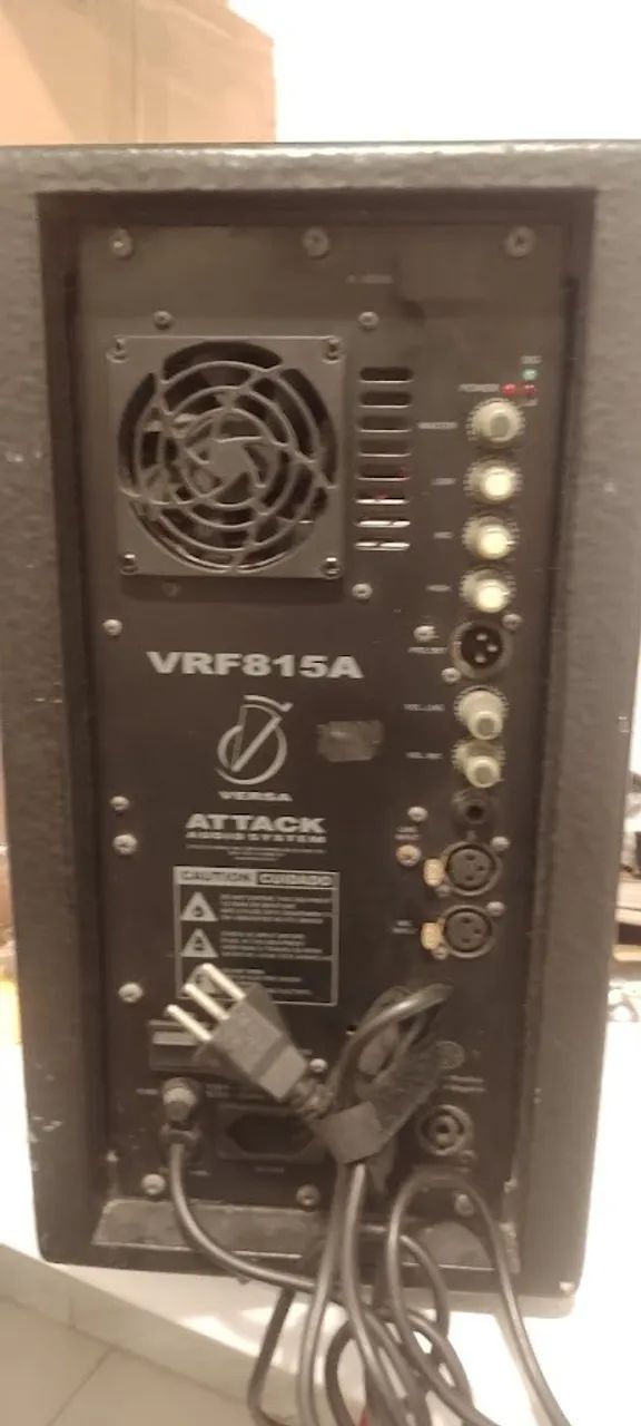 AYA　4箱 Caixa Attack VRF815A ativa - Instrumentos musicais - Ana Lúcia