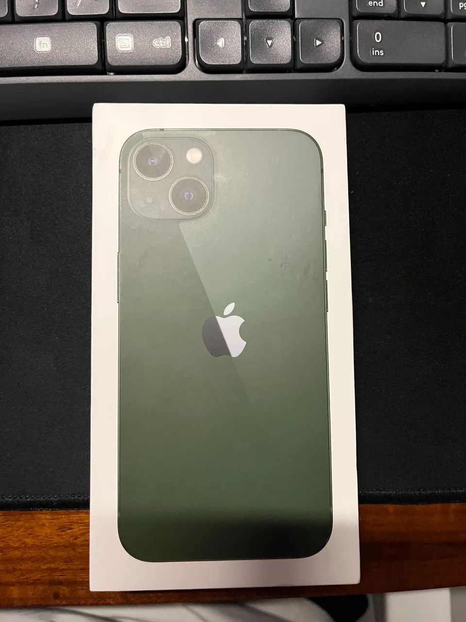iPhone 13 