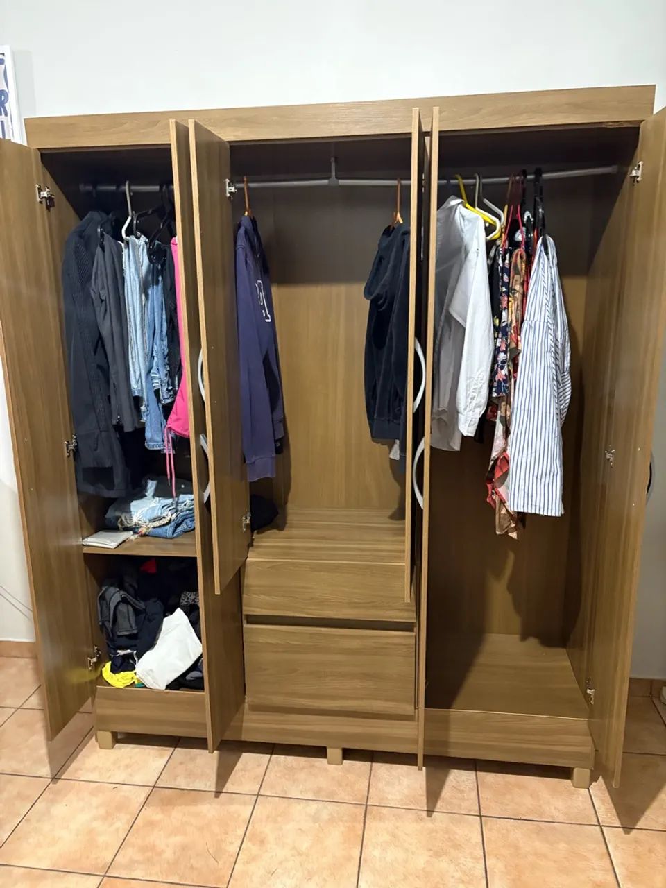 Vendo Guarda Roupa - Foto 4