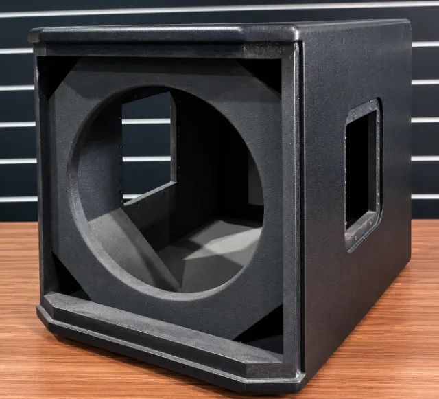 Gabinete Subwoofer 12 13 15 18 Polegadas Simples e Duplo