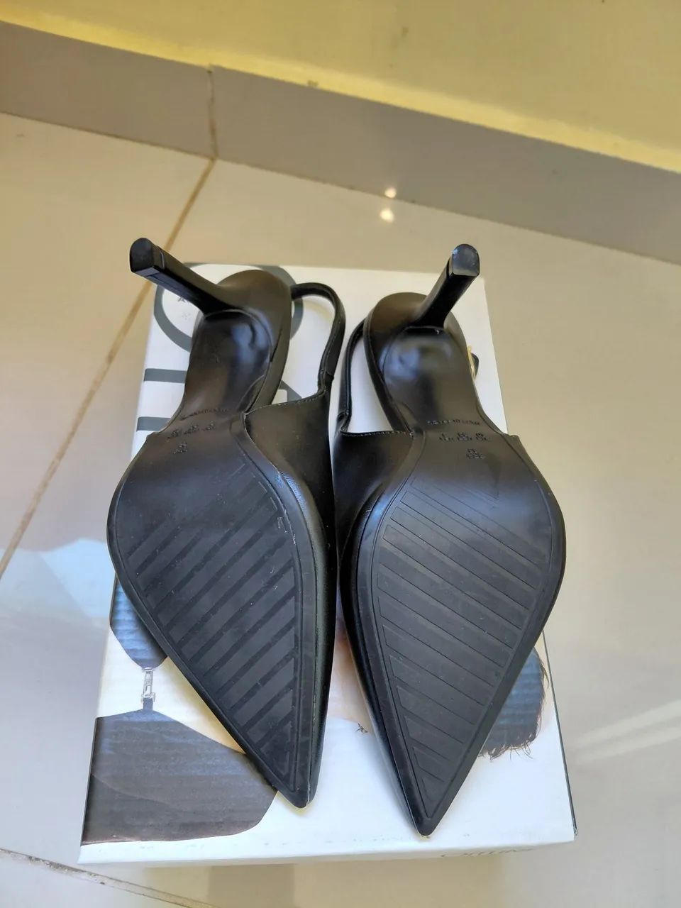 Slingback Preto Salto - Foto 3