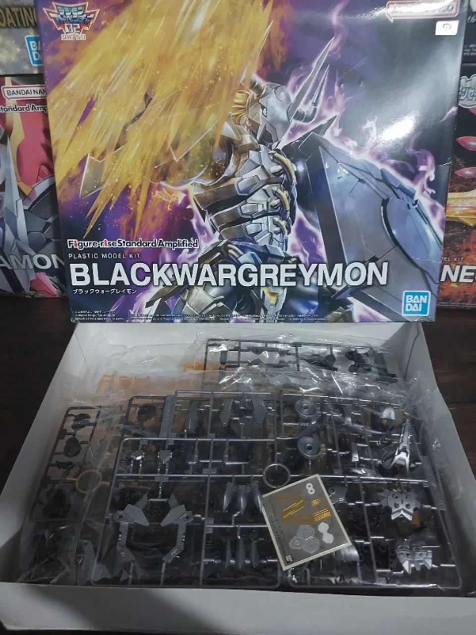 Digimon Black Wargreymon (amplificado) Figure-rise Standard