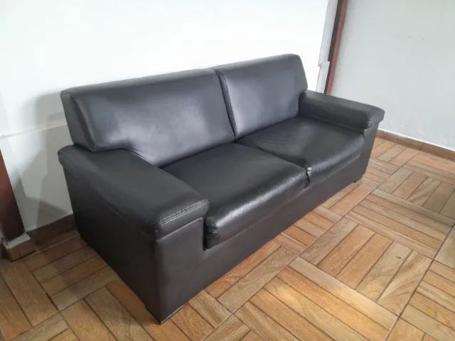 Sofá Preto de Courina - Foto 2