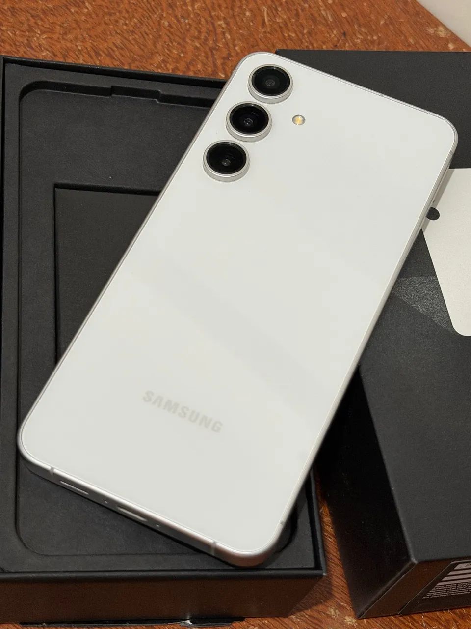 Samsung Galaxy S24 FE - 128gb