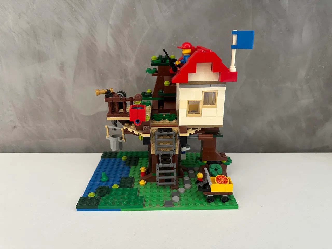 LEGO Creator 31010 - Treehouse 