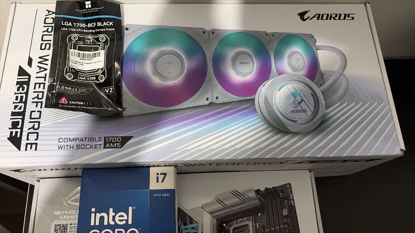 ベアボーン Z790-A 360mm水冷 1000W i7 14700KF ベアボーン Z790-A 360mm水冷 1000W i7 14700KF PRO Z790-A MAX WIFI