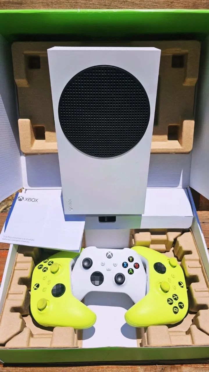 VENDO - Xbox Séries S + controles opcionais - Foto 2