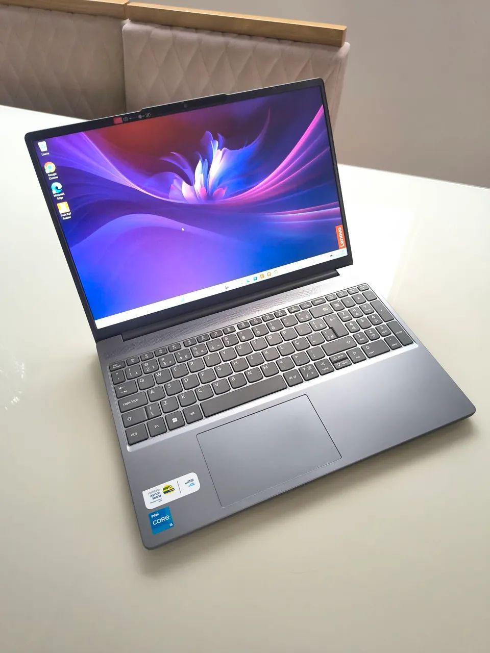 Notebook Lenovo Slim i5