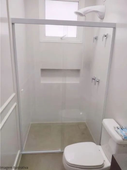 Doação de box de banheiro 