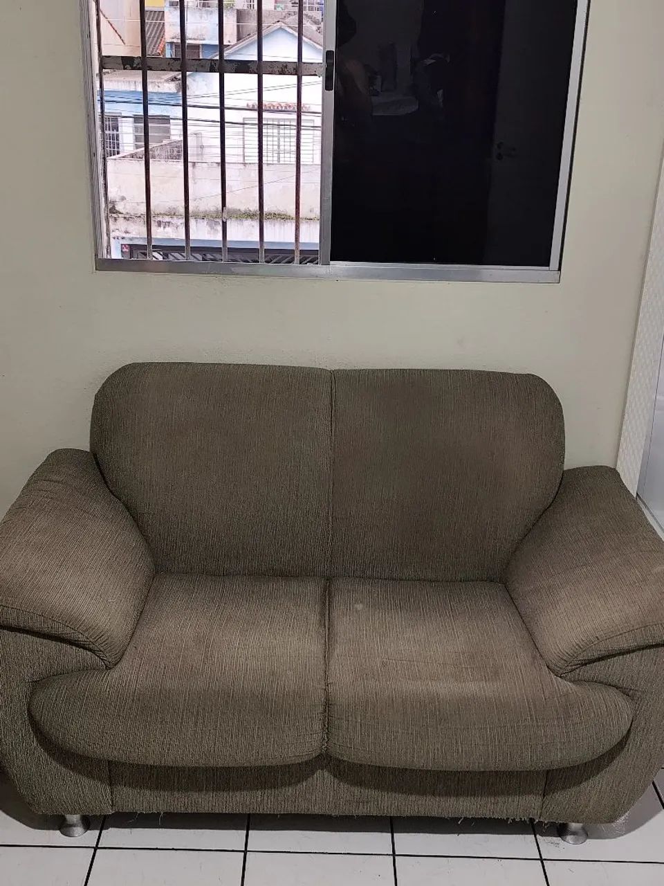 Sofá 2 lugares 469163563046021120
