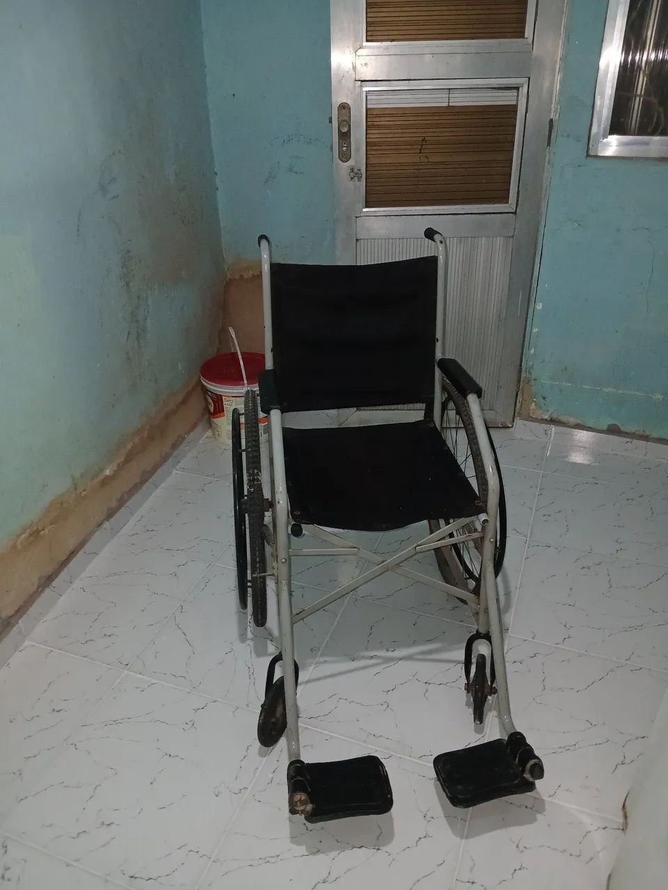 Cadeira de rodas - Foto 2