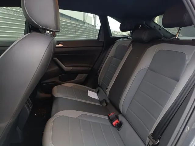 Volkswagen Nivus Highline 1.0 200 TSI Flex AUT 2023 - Foto 2
