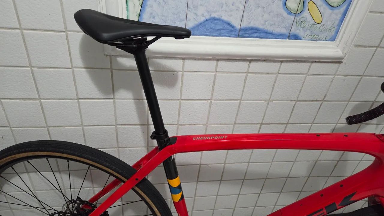 Bicicleta Gravel Trek Checkpoint Carbono - Foto 2