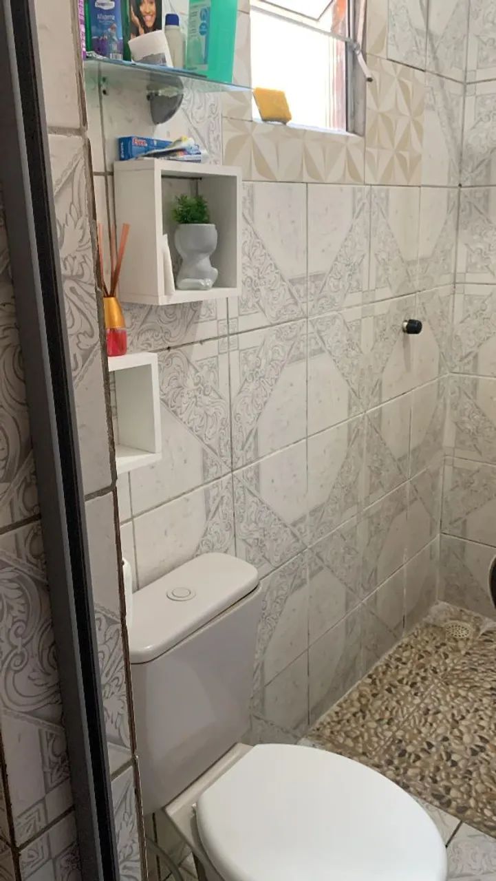 Vendo Casa de térreo com primeiro andar - Foto 4