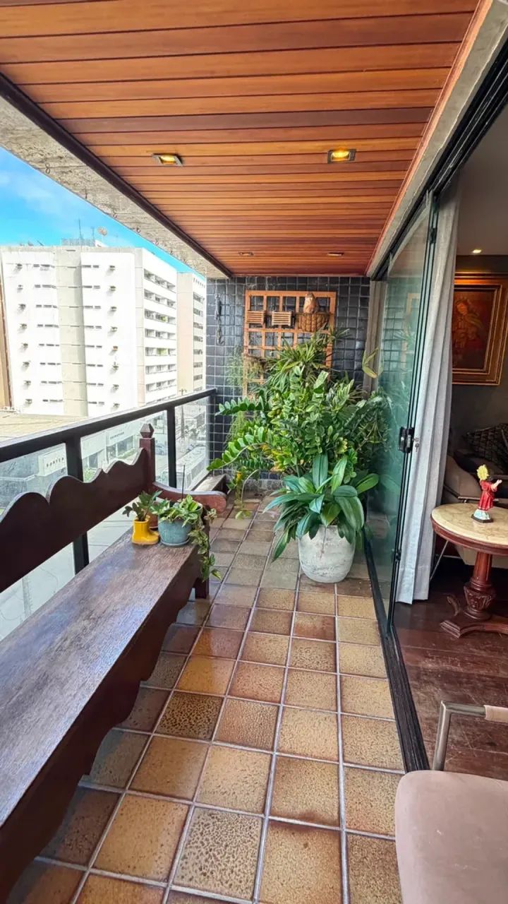 Apartamento com 198m2- 4 quartos- 1 suite - Foto 5