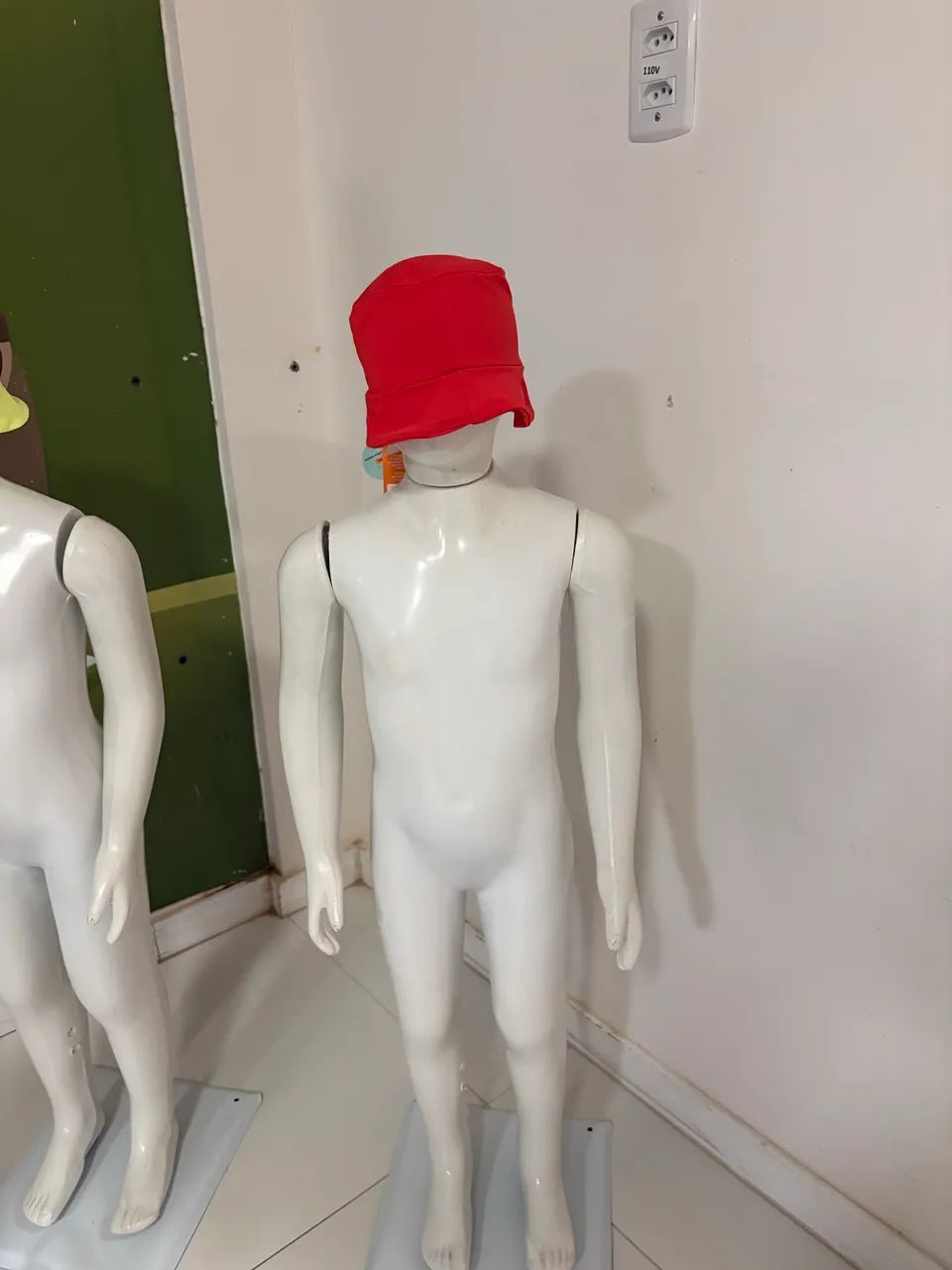 Manequim infantil 