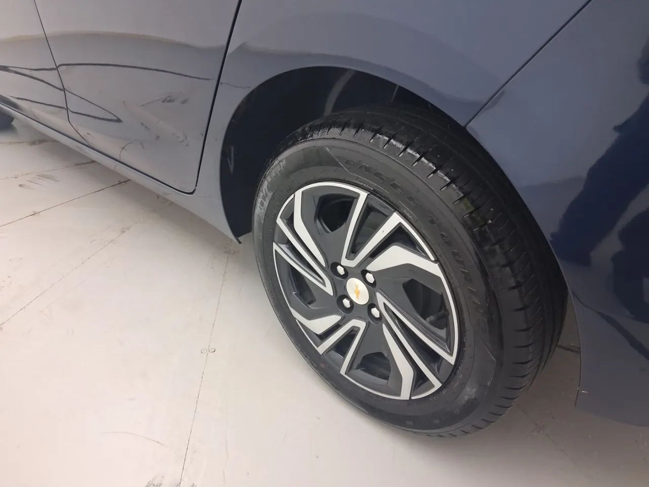 Chevrolet Onix Hatch 1.0 12V Flex Mec. 4P, foto 12 de 18