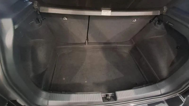 Volkswagen T-Cross Comfortline 1.0 TSI Flex 5P Aut., foto 4 de 10