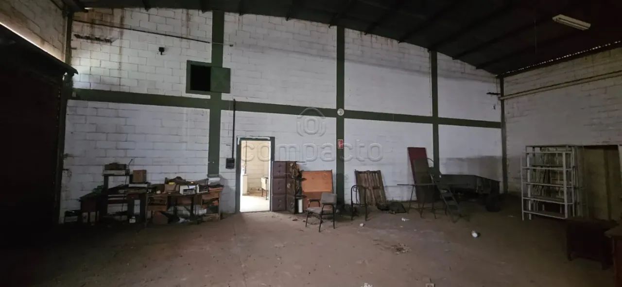 Imóvel Comercial Amplo | Mezanino | Excelente Espaço nos Fundos - Foto 2