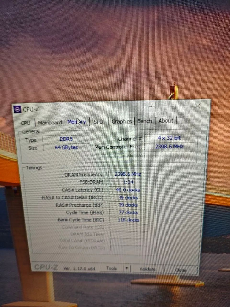 1 pente DDR5 32GB Kingston 5600mhz. 1x 32Gb