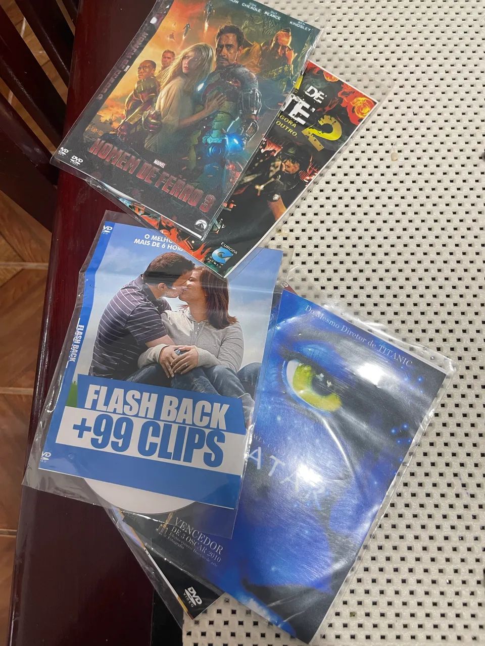 5 DVDs 