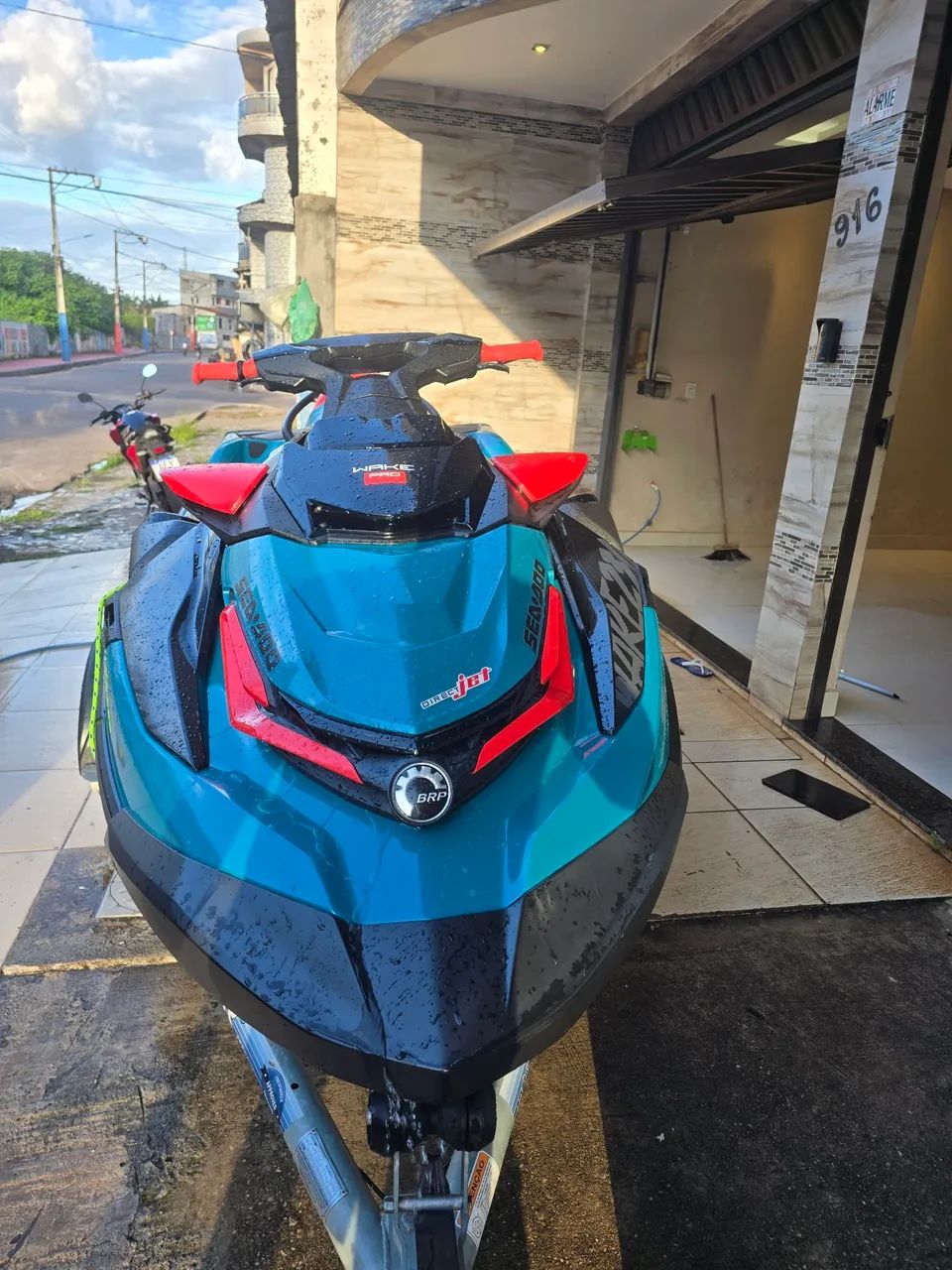JET SKY SEA DOO 230 WAKE PRO