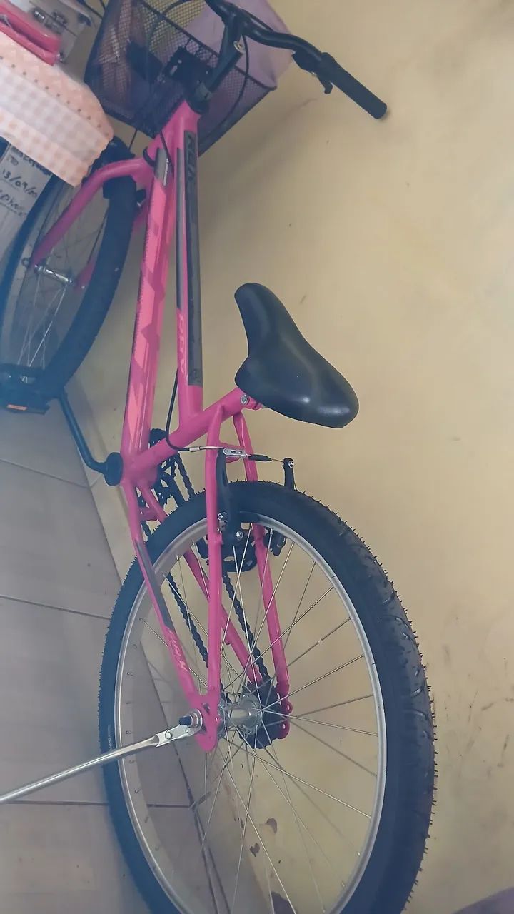 Vendo bicicleta nova 
