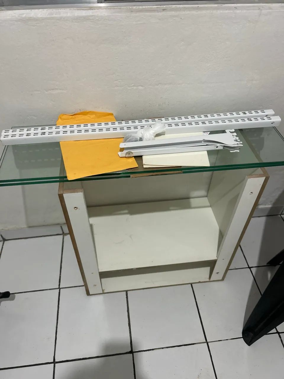 2 Prateleiras vidro para loja - Foto 2