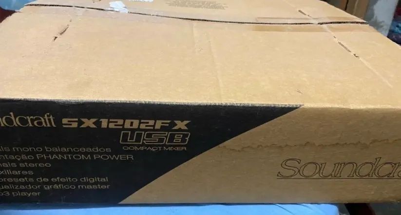 Mesa de Som Soundcraft 1202fx-USB - Foto 2