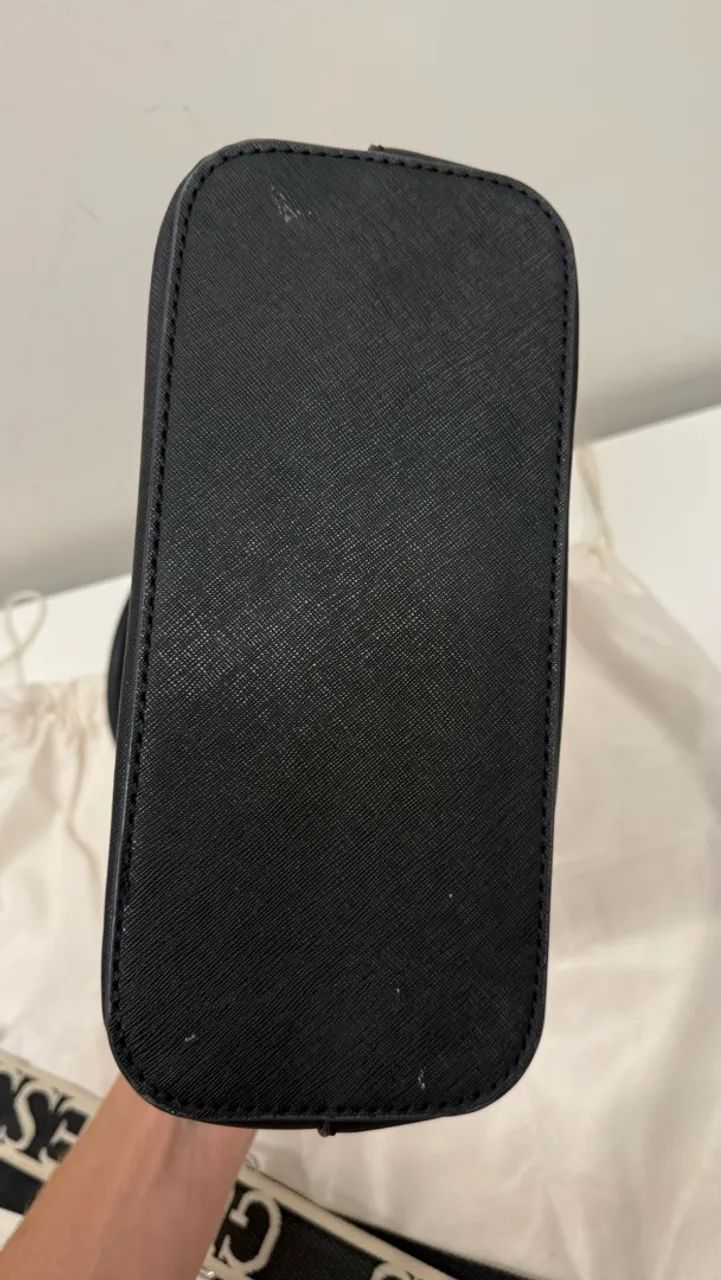 Bolsa Guess em perfeito estado  - Foto 5
