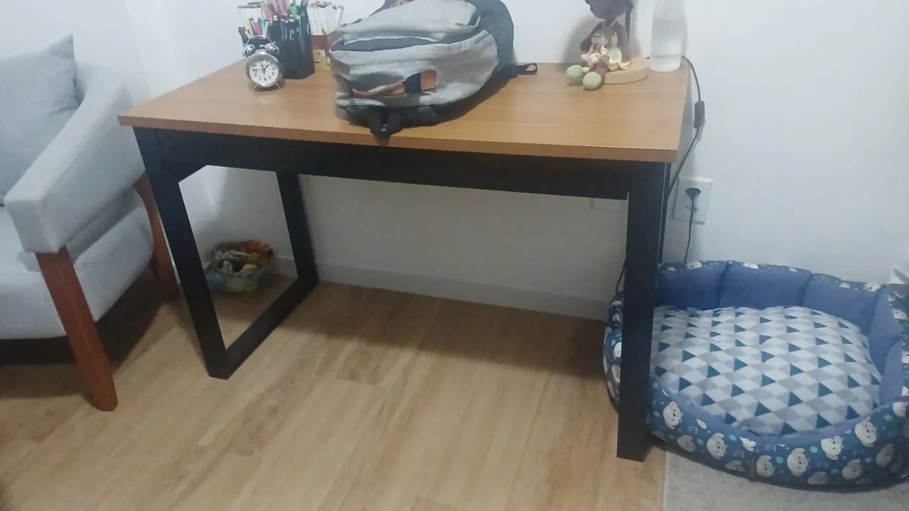 Mesa para computador e com nicho . - Foto 2