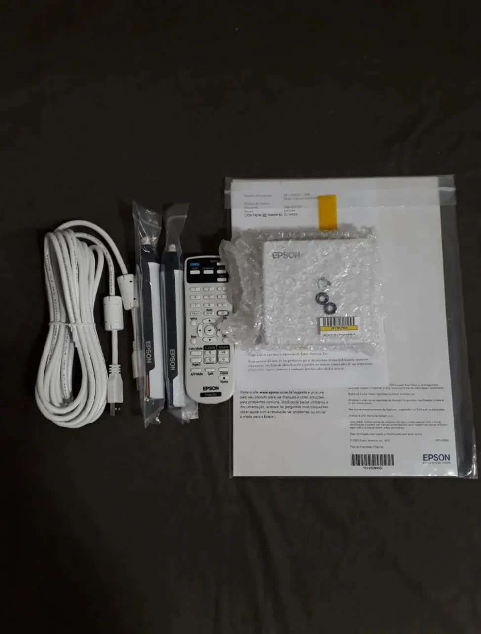 Projetor laser Epson interativo brighlink modelo EB 725wi - Foto 4