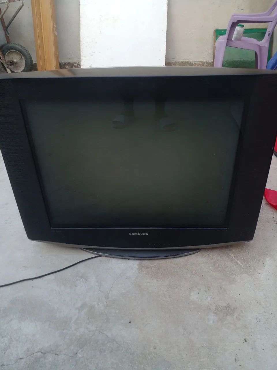 VENDO TV PLASMA 29 POLEGADAS FUNCIONANDO PERFEITAMENTE  MUITO CONSERVADA  - Foto 3