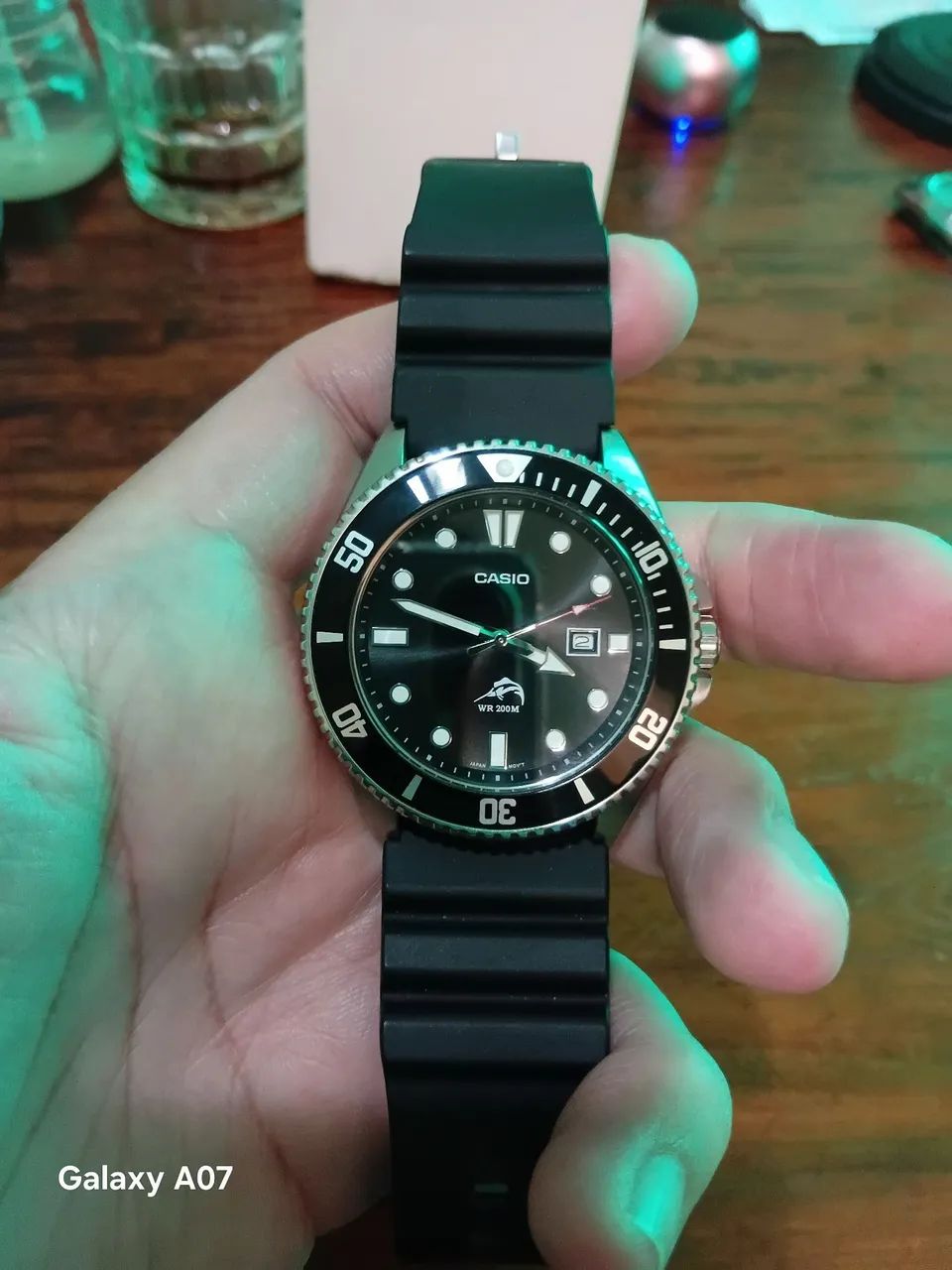Casio MDV-106 