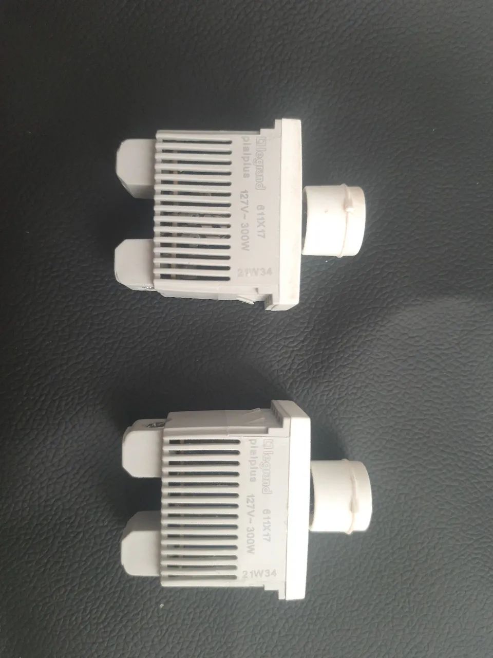 Módulo Variador/Dimmer 300W 127V Branco Legrand - Foto 3