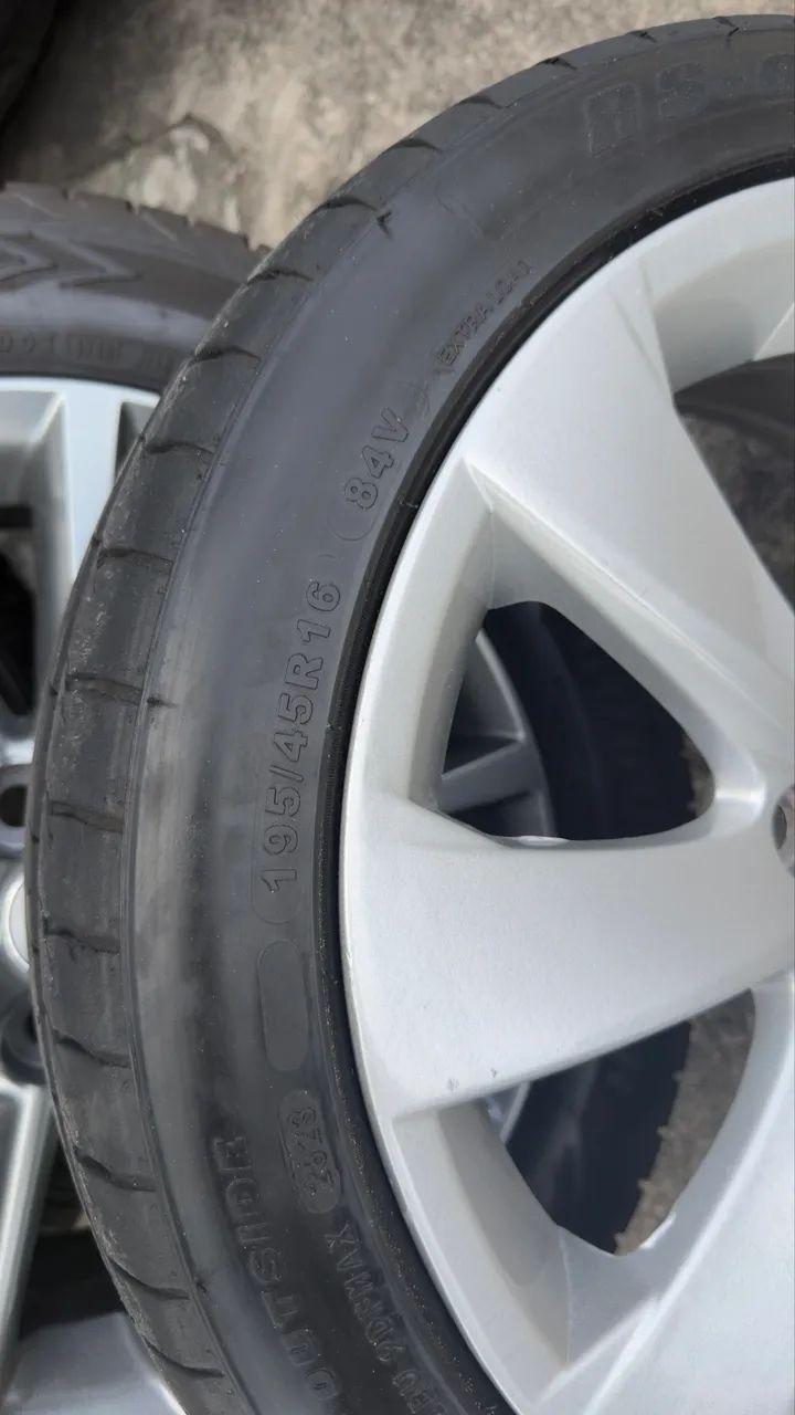 Rodas aro 16 com pneus! - Foto 2