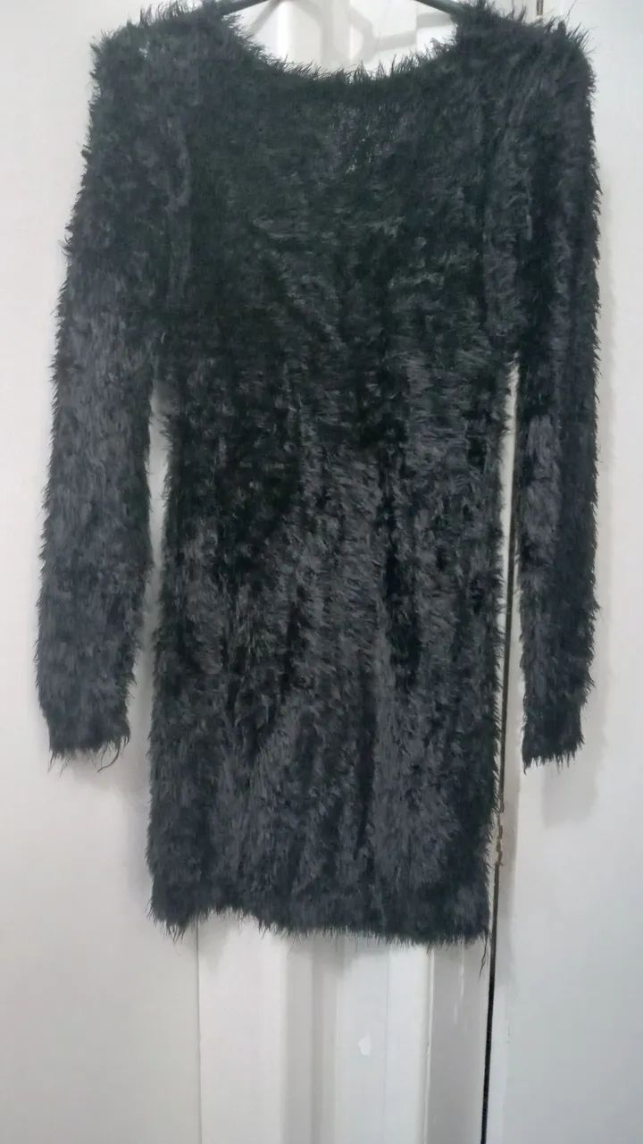 Vestido  em  pelúcia preto  M - Foto 2