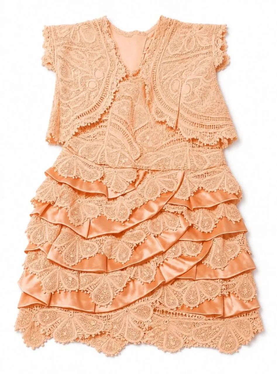Vestido com bolero em renda renascença 