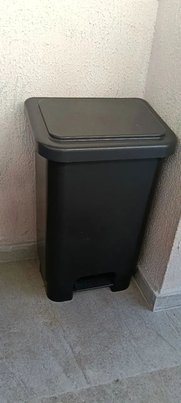 Lixeira 50 litros nova  - Foto 2