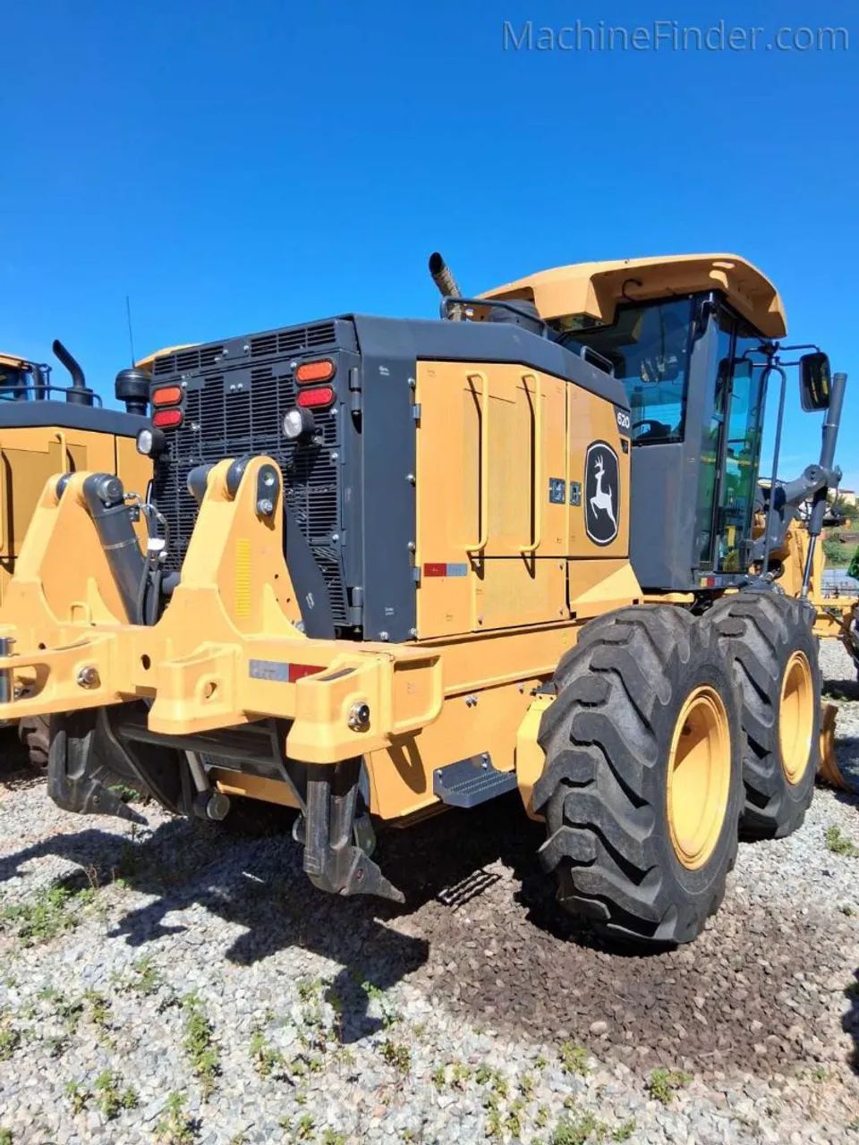 MOTONIVELDORA JOHN DEERE 620P - Foto 2