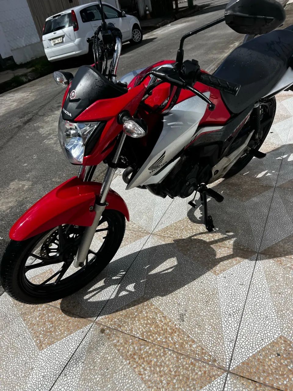 Moto muito nova  - Foto 2