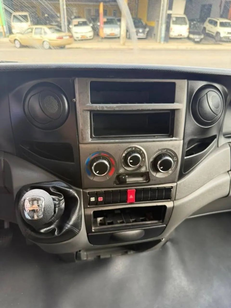 IVECO DAILY 35S14 - Foto 2