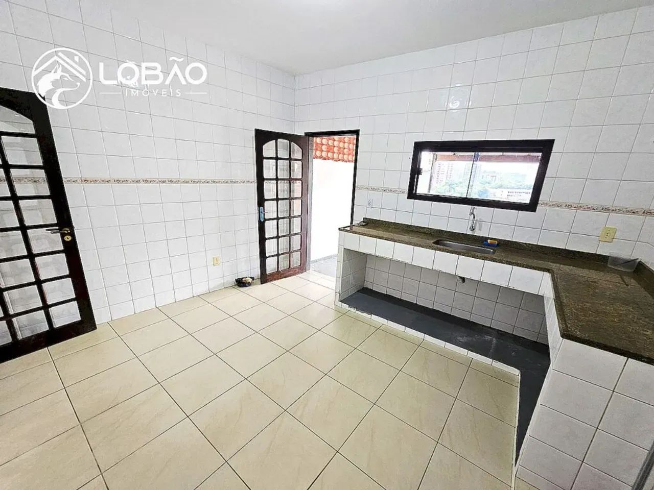 Casa comercial com 3 quartos e terraço no Centro de Resende RJ - Foto 5
