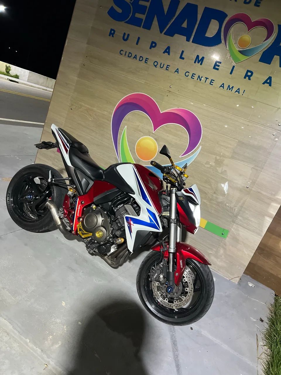 Honda CB1000r  - Foto 5