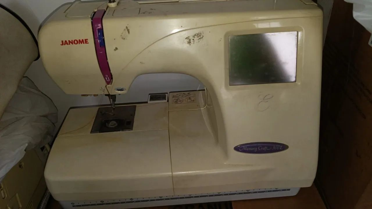 3 Máquina de bordados - Foto 2