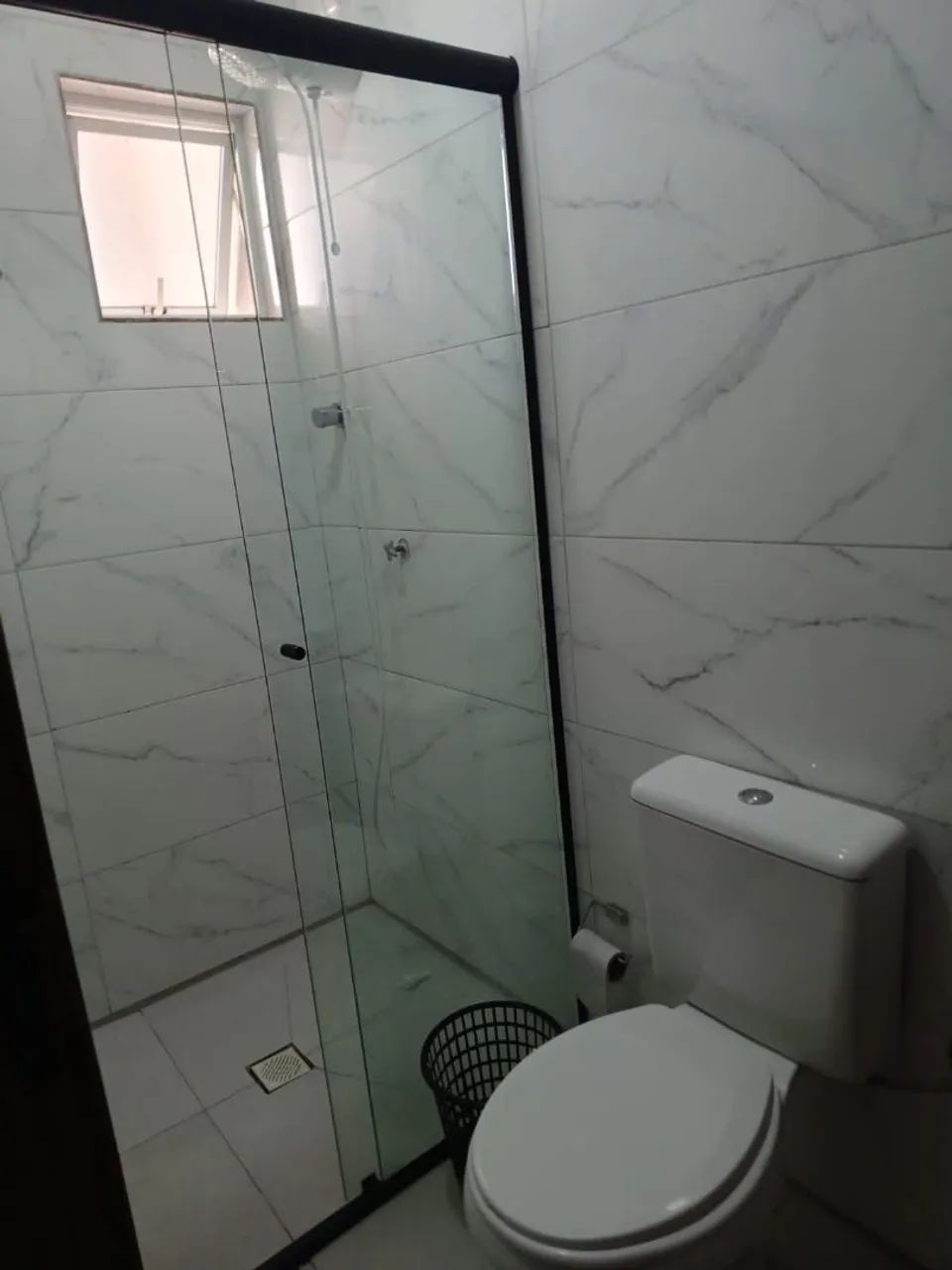 Alugo kitnet