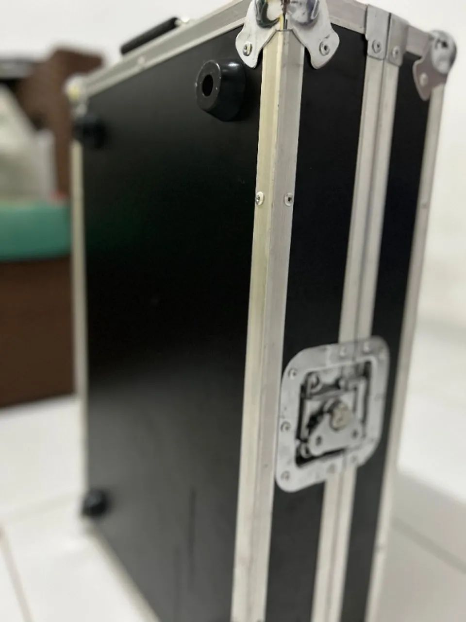 Mesa de Som Yamaha + Case