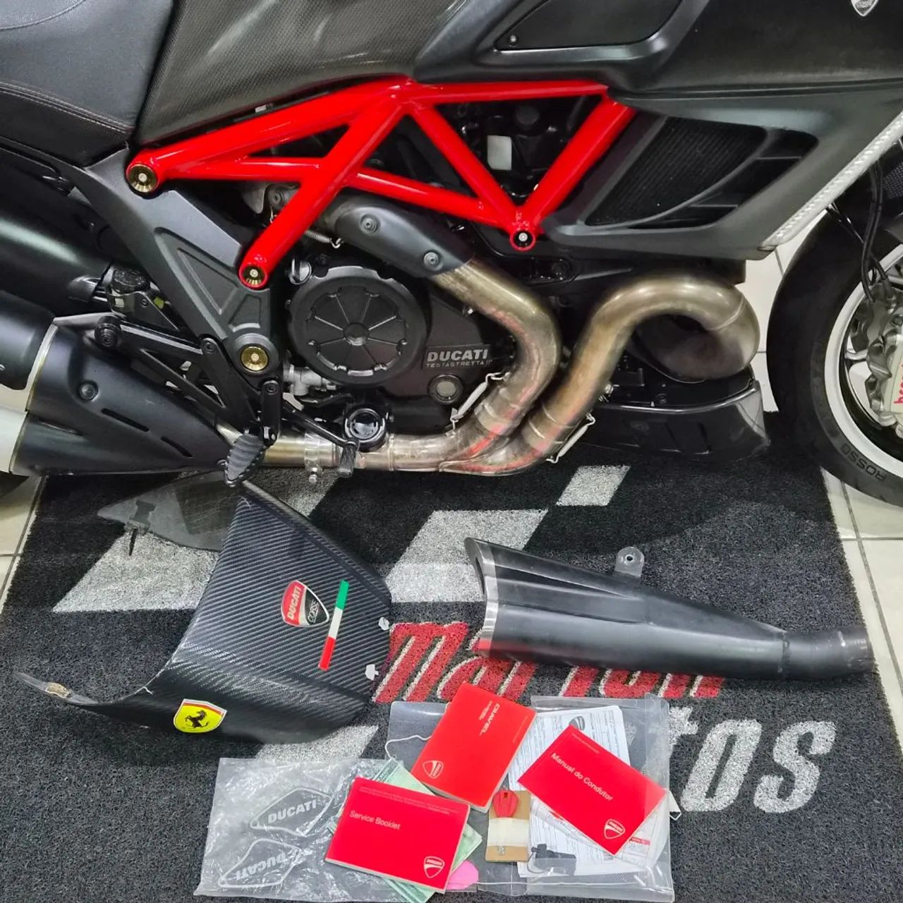 DIAVEL 1198 Carbon - Foto 4