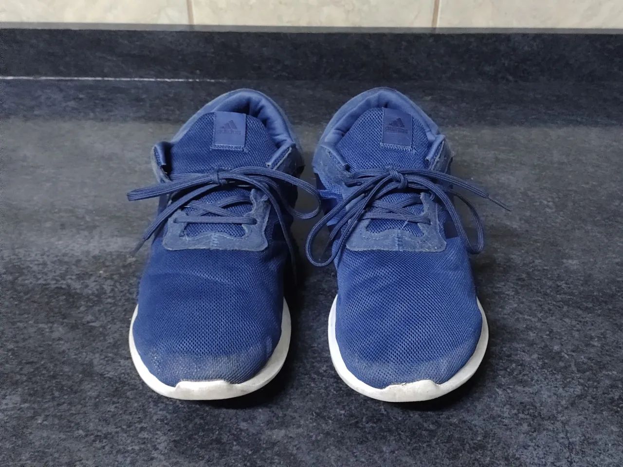 Tênis Adidas 43  - Foto 2