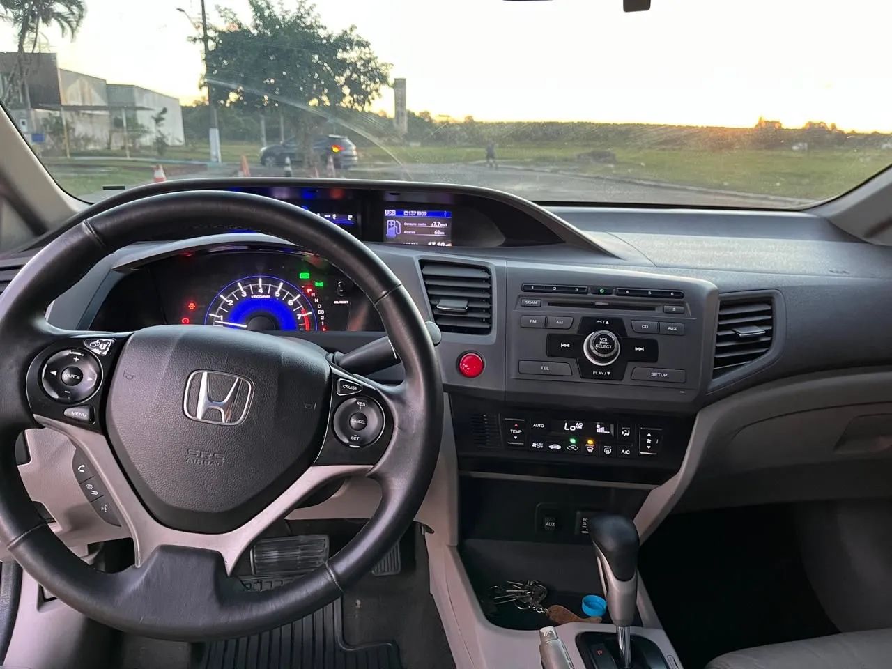 Honda Civic Civic Sedan LXS 1.8/1.8 Flex 16V Aut. 4p 2014